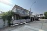 3 Bedroom Townhouse for sale in O Ngoen, Bangkok