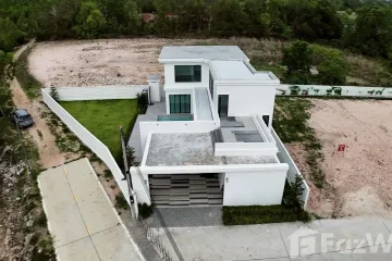 4 Bedroom Villa for sale in Weeraya Villa, Huai Yai, Chonburi