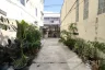 1 Bedroom Commercial for rent in Khlong Toei, Bangkok near MRT Queen Sirikit National Convention Centre