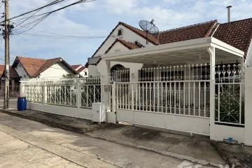 3 Bedroom House for sale in Moo Baan Pla Thong, Bang Kaeo, Samut Prakan near MRT Si Dan