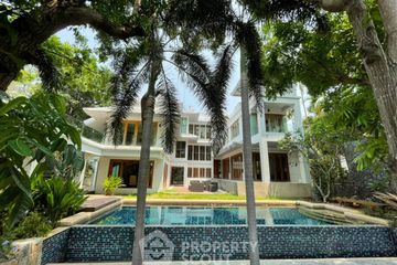 5 Bedroom Villa for sale in Na Kluea, Chonburi