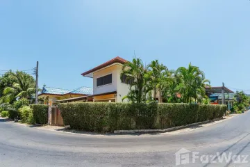 5 Bedroom House for sale in Rawai, Phuket