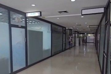 Condo for sale in CHARN ISSARA TOWER 1, Suriyawong, Bangkok near BTS Sala Daeng