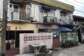 6 Bedroom Townhouse for sale in Bang Chak, Bangkok near BTS Udom Suk