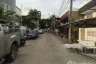 6 Bedroom Townhouse for sale in Bang Chak, Bangkok near BTS Udom Suk