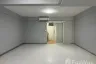 2 Bedroom Townhouse for rent in Khlong Tan Nuea, Bangkok