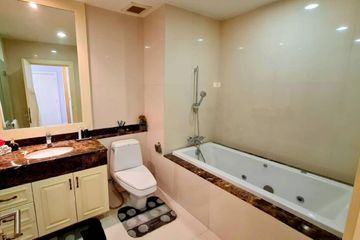 4 Bedroom Condo for rent in Piyathip Place, Khlong Tan Nuea, Bangkok near BTS Phrom Phong
