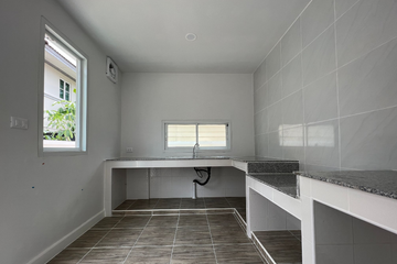 3 Bedroom House for sale in Sao Thong Hin, Nonthaburi