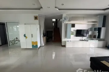 3 Bedroom House for rent in Pa Daet, Chiang Mai