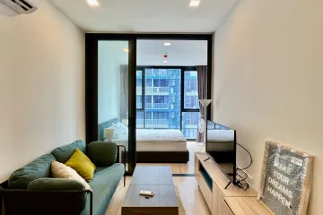 Condo for rent in XT Phayathai, Thanon Phaya Thai, Bangkok near BTS Phaya Thai
