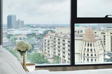 1 Bedroom Condo for rent in The Lumpini 24, Khlong Tan, Bangkok near BTS Phrom Phong
