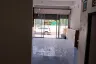 Commercial for rent in Saphan Sung, Bangkok