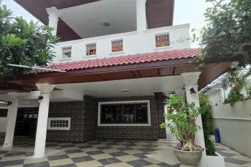 4 Bedroom House for sale in Eakmongkol Village 2, Nong Prue, Chonburi
