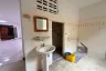4 Bedroom House for rent in Khlong Thanon, Bangkok