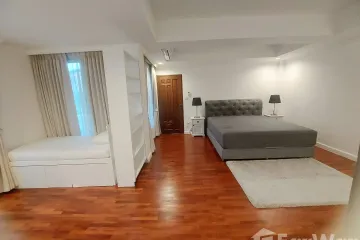 2 Bedroom Apartment for rent in P.R. Home II, Khlong Tan Nuea, Bangkok near BTS Thong Lo