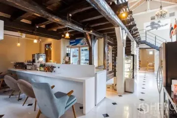 Commercial for rent in Khlong Toei, Bangkok near MRT Queen Sirikit National Convention Centre