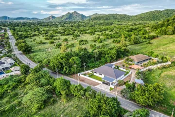 3 Bedroom Villa for sale in Thap Tai, Prachuap Khiri Khan