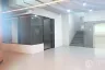 Commercial for rent in Khlong Tan Nuea, Bangkok
