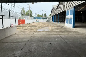 Warehouse / Factory for rent in Sa Kathiam, Nakhon Pathom