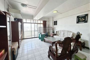 3 Bedroom Condo for sale in Royal Castle Pattanakarn, Suan Luang, Bangkok