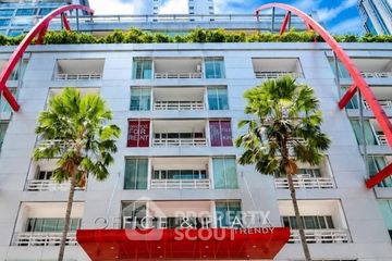 1 Bedroom Condo for sale in The Trendy Condominium, Khlong Toei Nuea, Bangkok near BTS Nana