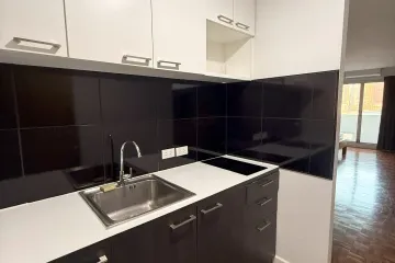 Condo for rent in BAAN SUKHUMVIT 36, Khlong Tan, Bangkok near BTS Thong Lo