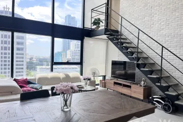 2 Bedroom Condo for rent in The Lofts Silom, Silom, Bangkok near BTS Surasak