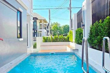 4 Bedroom House for sale in Na Kluea, Chonburi