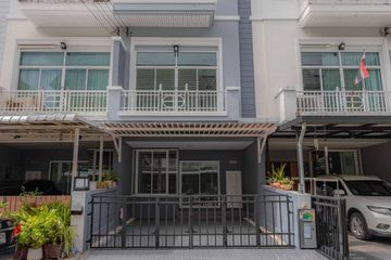 3 Bedroom Townhouse for sale in The Metro Rama 9, Prawet, Bangkok