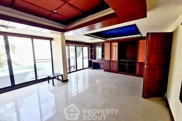8 Bedroom Townhouse for sale in Nong Prue, Chonburi