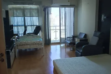 1 Bedroom Condo for sale in Nusasiri Grand, Phra Khanong, Bangkok near BTS Ekkamai