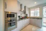 3 Bedroom Condo for rent in AP Suites Sukhumvit 33, Khlong Tan Nuea, Bangkok near BTS Phrom Phong