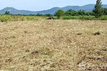 Land for sale in Hin Lek Fai, Prachuap Khiri Khan