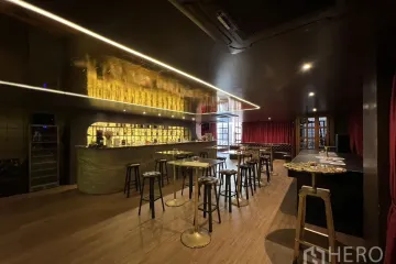 Commercial for rent in Khlong Tan Nuea, Bangkok