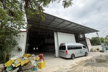 Warehouse / Factory for rent in Sam Sen Nok, Bangkok