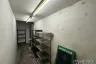 Commercial for rent in Khlong Tan Nuea, Bangkok