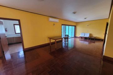 3 Bedroom Condo for rent in Khlong Tan, Bangkok near BTS Thong Lo