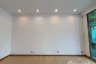 Commercial for rent in Khlong Tan Nuea, Bangkok
