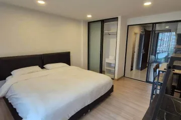 1 Bedroom Condo for rent in Chateau In Town Pinklao-Siriraj, Bang Yi Khan, Bangkok near MRT Sanam Luang