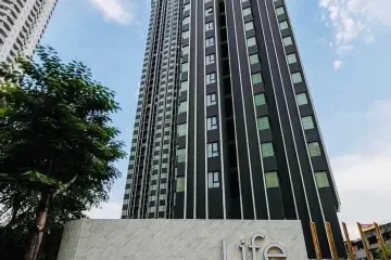 Condo for rent in Life One Wireless, Lumpini, Bangkok near BTS Ploen Chit