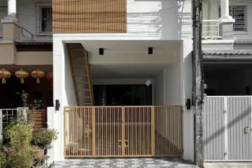 3 Bedroom Townhouse for sale in Phanason Villa (Borae), Wichit, Phuket