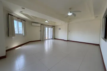 1 Bedroom Condo for sale in Nong Prue, Chonburi