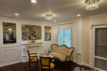 4 Bedroom House for Sale or Rent in Bang Chak, Bangkok near BTS Punnawithi