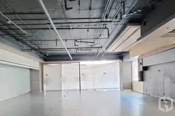 Commercial for rent in Silom, Bangkok near BTS Chong Nonsi