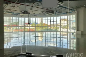 Commercial for rent in Khlong Tan Nuea, Bangkok