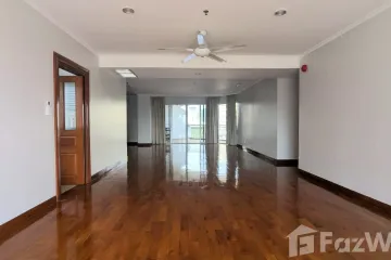 3 Bedroom Apartment for rent in Baan Suan Plu, Thung Maha Mek, Bangkok