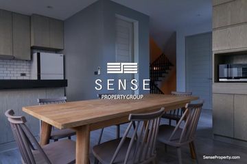 3 Bedroom Townhouse for rent in Khlong Tan Nuea, Bangkok