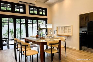 5 Bedroom Townhouse for rent in Khlong Tan Nuea, Bangkok