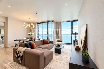 3 Bedroom Condo for sale in Arom Wongamat, Na Kluea, Chonburi
