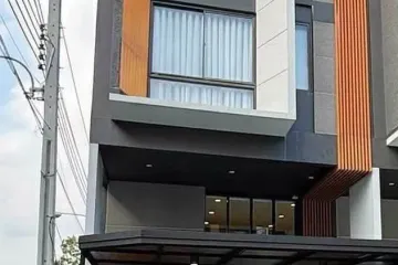 3 Bedroom Townhouse for rent in Shizen Phatthanakan 32, Suan Luang, Bangkok